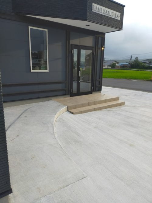 バリアフリーの髪彩工16